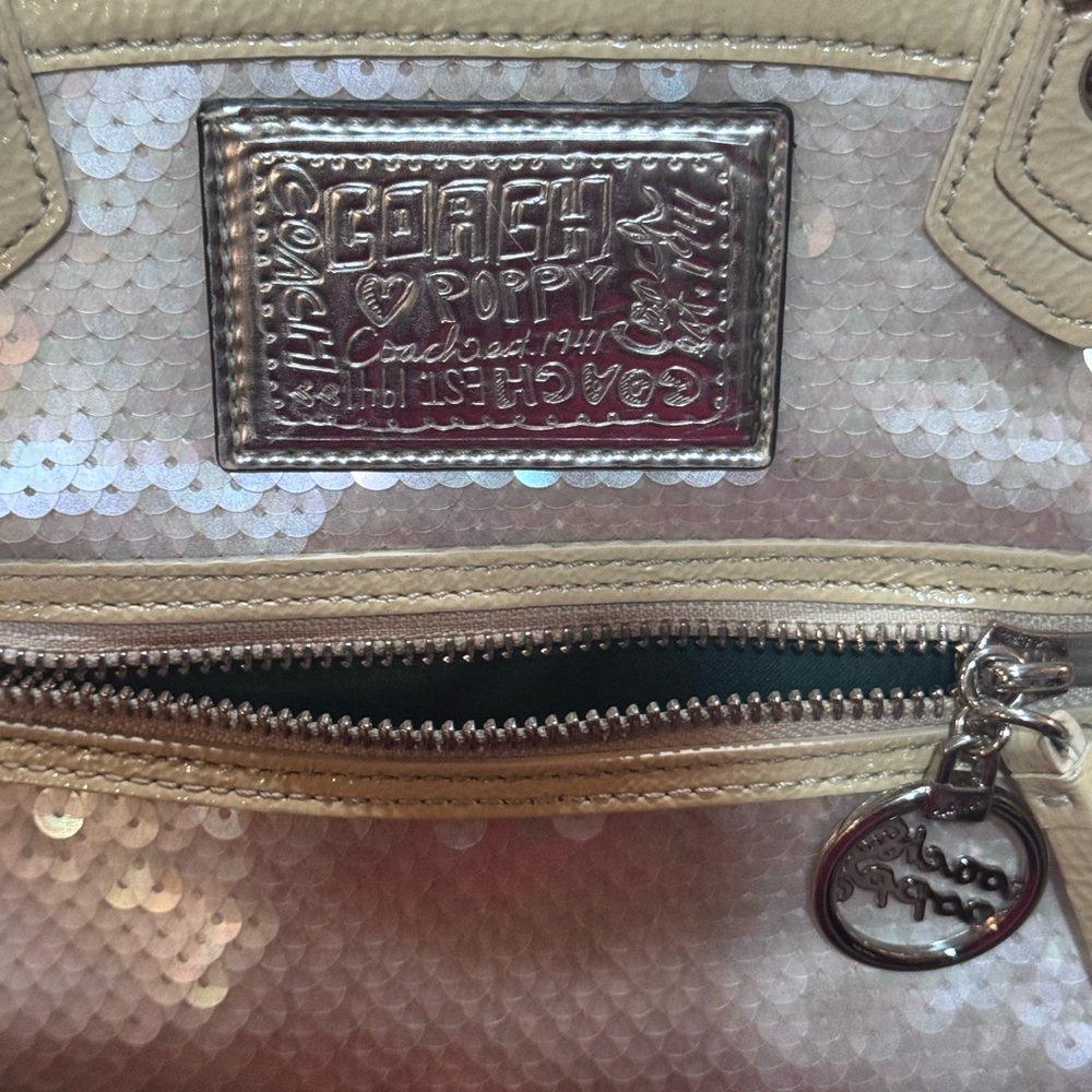 Coach poppy iridescent pearl, Sequin Shoulder Bag - Picture 7 of 15